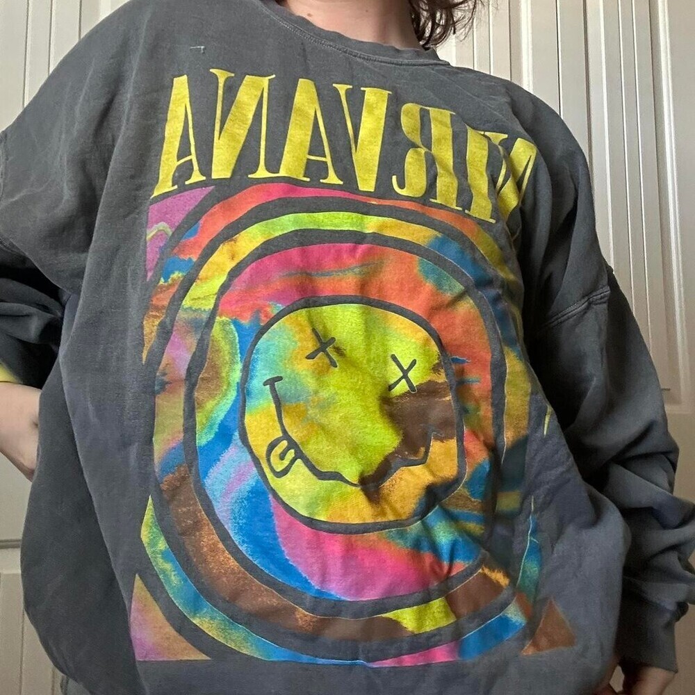 Urban Outfitters Nirvana Oversized Graphic Sweatshirt Size L/XL - Picture 3 of 6